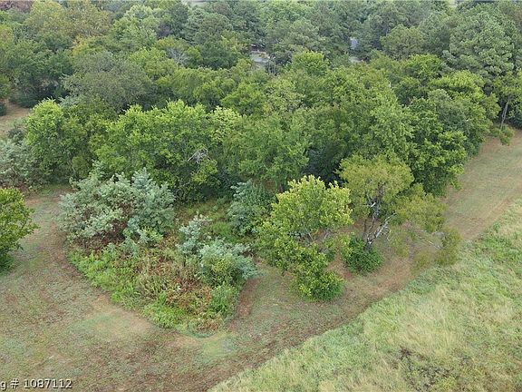 3rd image of Choctaw Ave