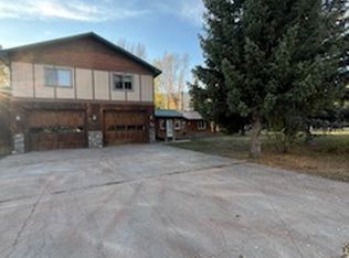 2260 Coyote Loop, Wilson, WY 83014