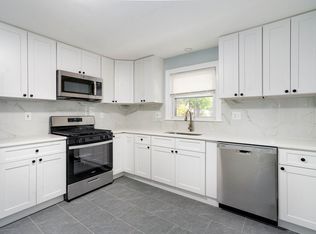 7 Langley Cir #3, Quincy, MA 02170