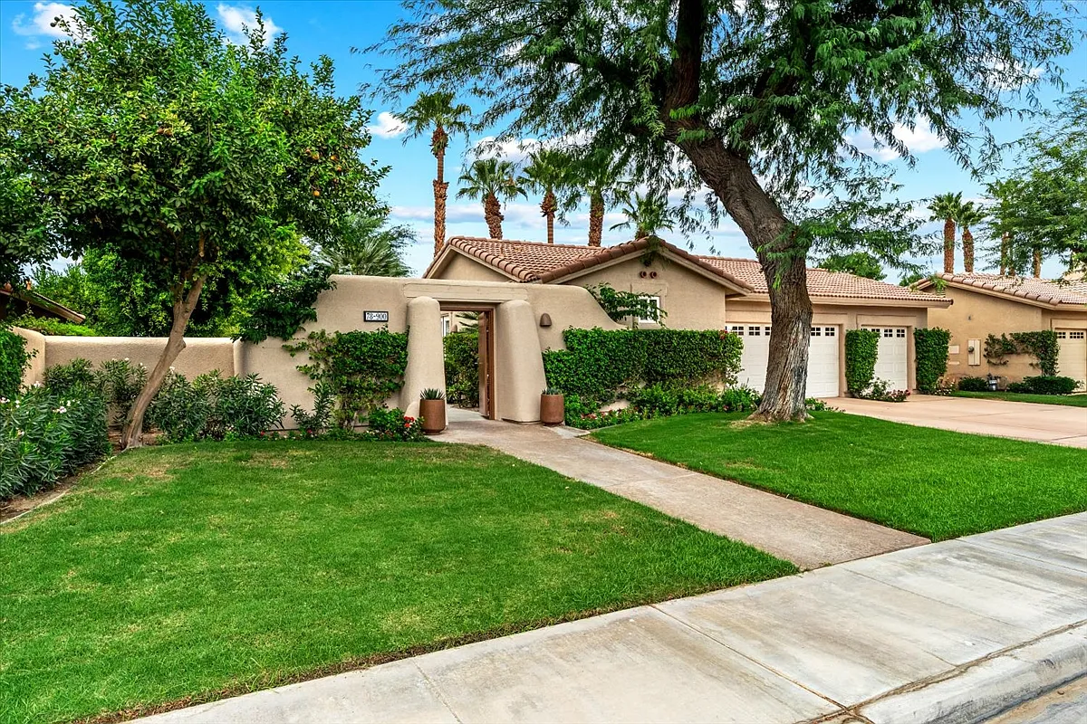 3 bed, 2038 sqft, $12,000 — Photo 3