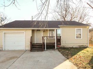856 S Richmond St, Wichita, KS 67213