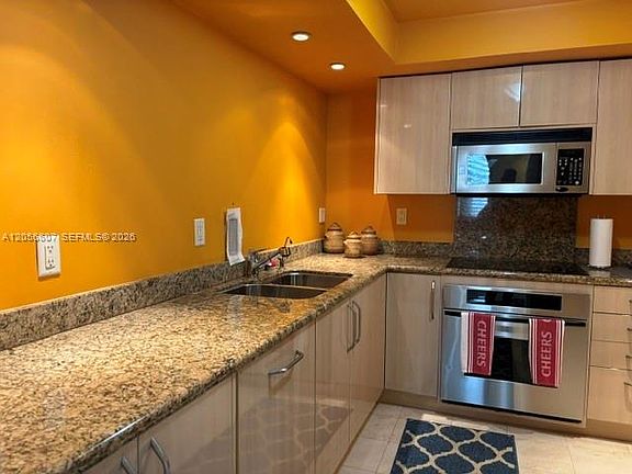 5th image of 625 Biltmore Way APT 1201