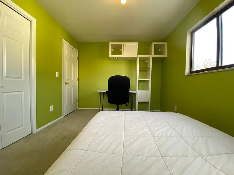 2221 Eaton St — Photo 7