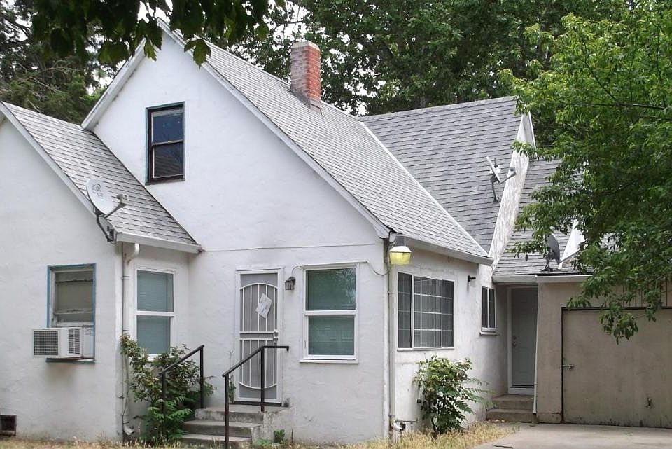 1st image of 2241 W Capitol Ave