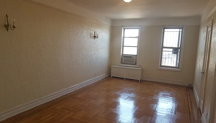 Sold by The Privelege Group | media 12