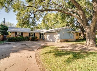 8308 Stillwood Ln, Austin, TX 78757