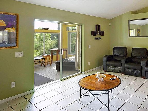 5th image of 17016 Worthington Cir