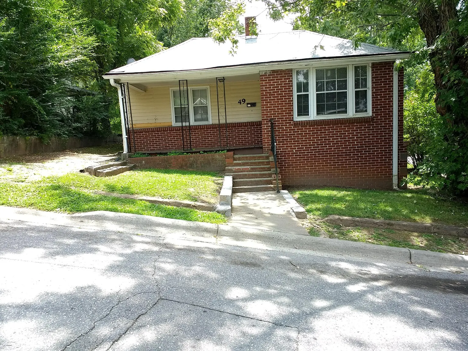 2 bed, 954 sqft, $1,600 — Photo 1