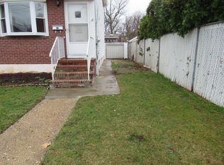 1 Glascoe Ave, Staten Island, NY 10314