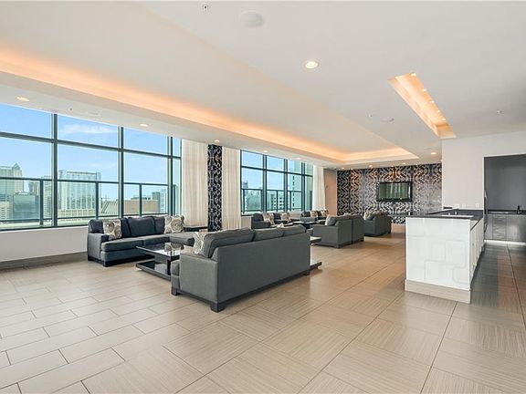 4th image of 260 Osceola Ave #607