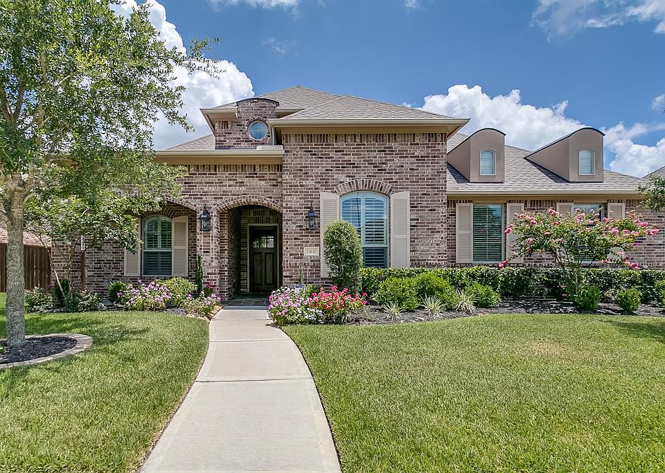 1st image of 23630 Certosa Dr