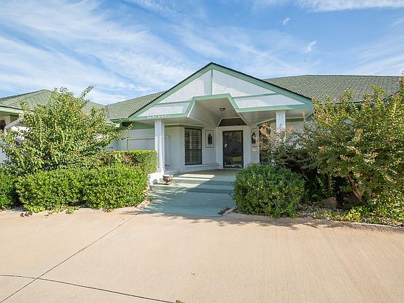 2nd image of 4437 Tamarisk Dr