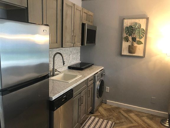 4th image of 105 Tennessee Ave #105