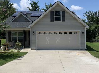 653 Chastine Dr, Spartanburg, SC 29301