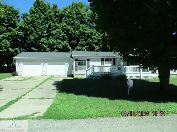 104 W Olive St, Carson City, MI 48811