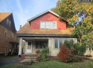 1928 Parkway Dr, Cleveland Heights, OH 44118