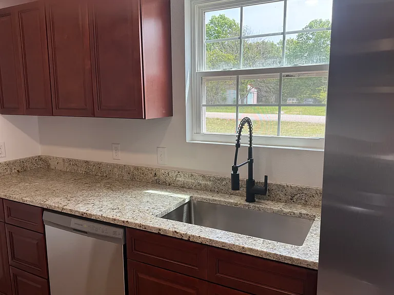 720 Saw Mill Rd #2 — Photo 8