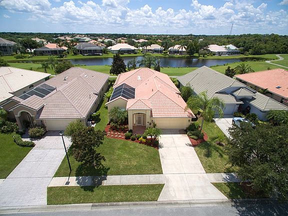 2nd image of 8011 Daventry Dr
