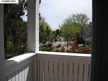 5th image of 208 Bayside Ct