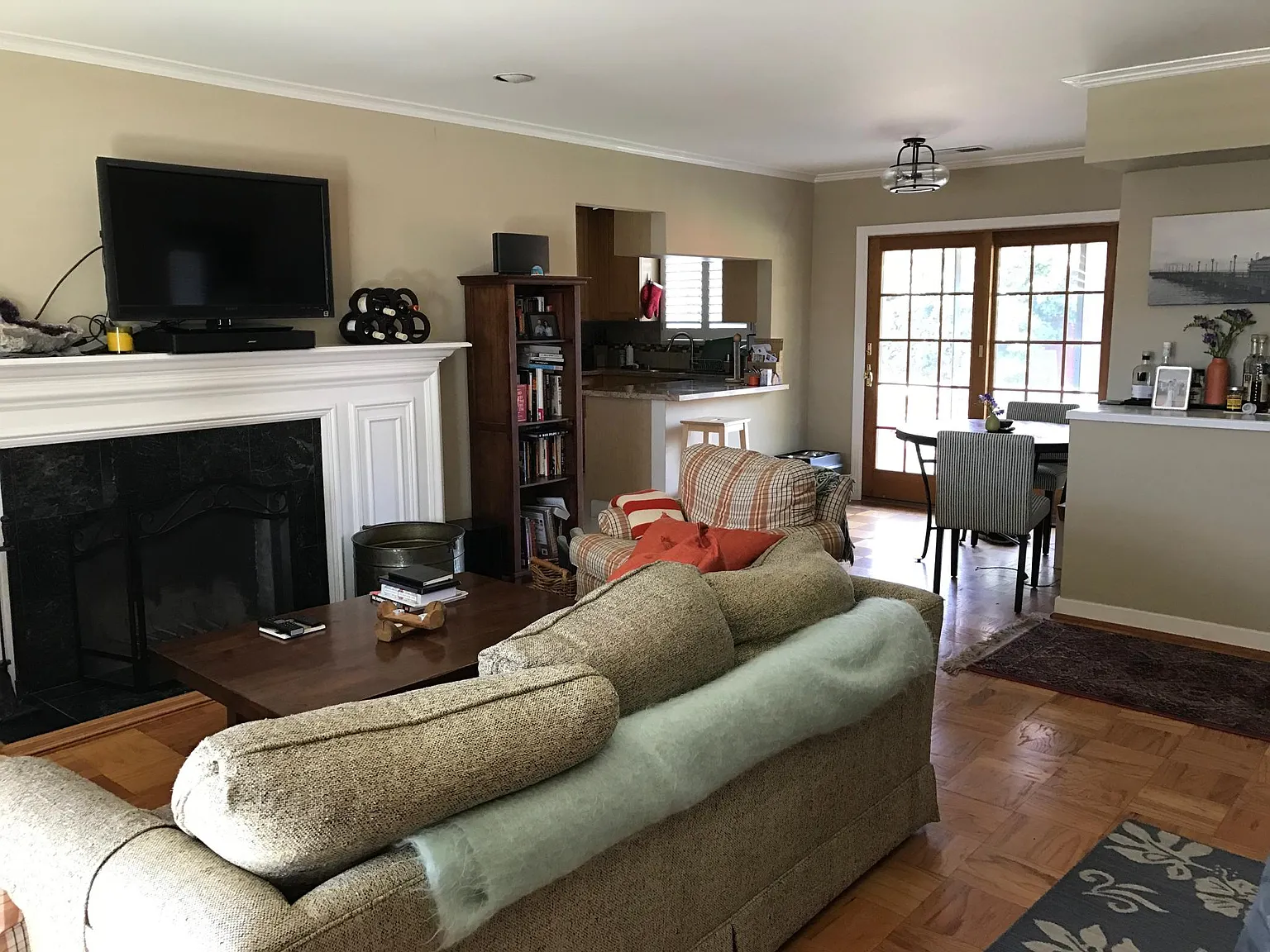 3912 Orinda Dr — Photo 2