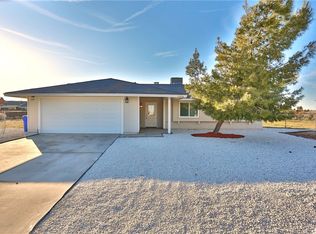 11236 Kiowa Pl, Apple Valley, CA 92308