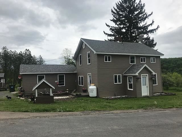 2nd image of 130 Travis Rd