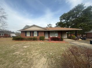 3818 Wyatt St, Fayetteville, NC 28304