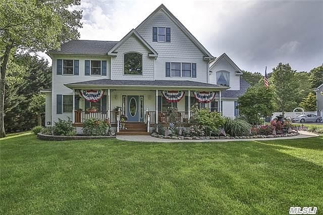 1st image of 62 Cobblestone Dr
