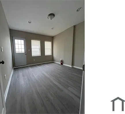 1243 N Broadway — Photo 14