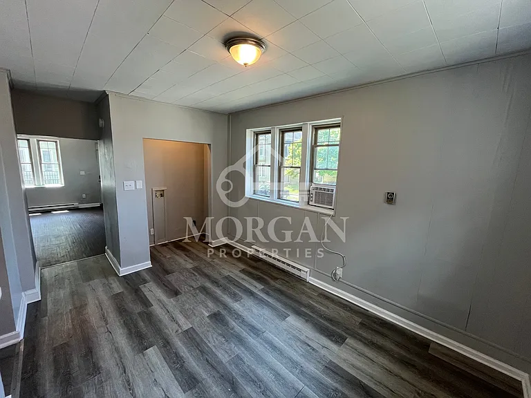 300 S 12th St #1 — Photo 3