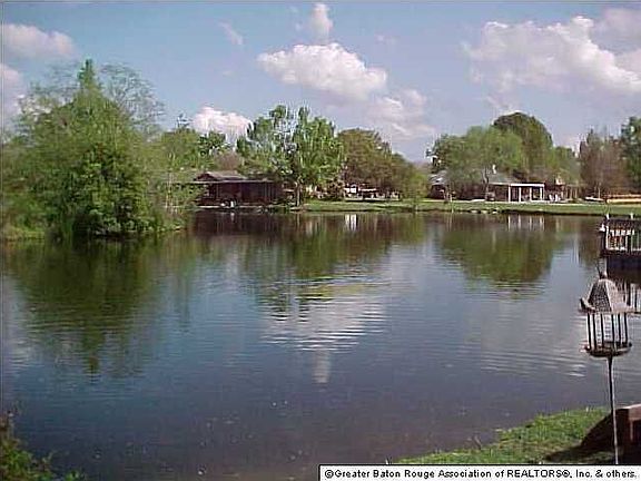 3rd image of 17134 Old Jefferson Hwy