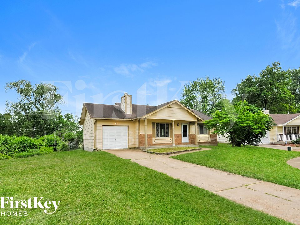 1st image of 2009 Monks Hollow Dr