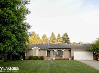 3418 Foxhollow Ct, Washington, MI 48094