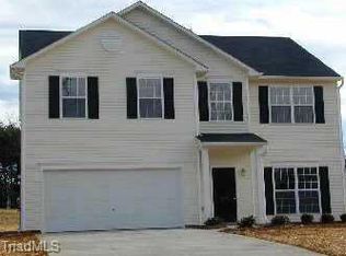 7014 Hill Dale Dr, Kernersville, NC 27284