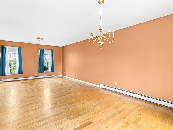 2nd image of 19 Pinehurst Ave