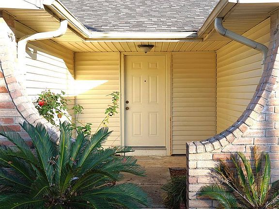 4th image of 20110 Lions Gate Dr