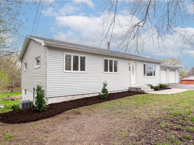 4470 Ridge Rd, Williamson, NY, 14589