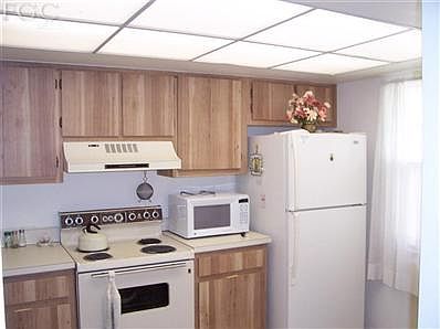 2nd image of 7092 Nantucket Cir #6