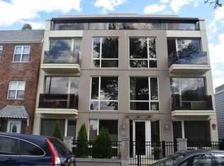32-63 37th St #2B, Astoria, NY 11103