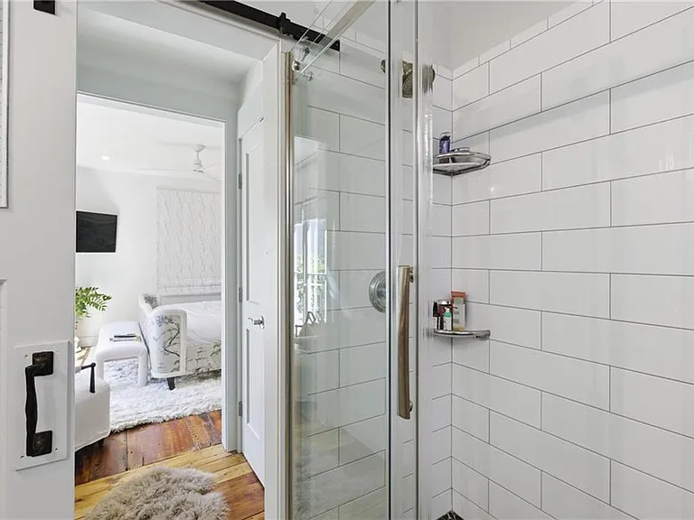 75 Mary St — Photo 14
