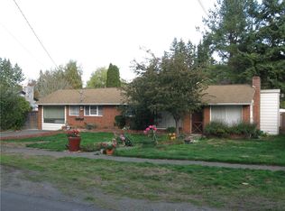 15550 Palatine Ave N, Shoreline, WA 98133