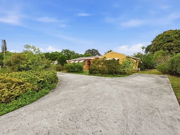 2703 Fillmore Street, Hollywood, FL 33020