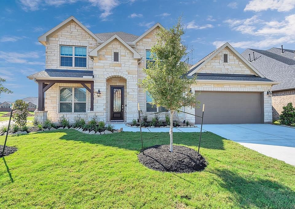 1st image of 1703 Bayou Bend Ln