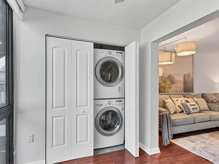 1640 Stickney Point Rd #40-101 — Photo 18