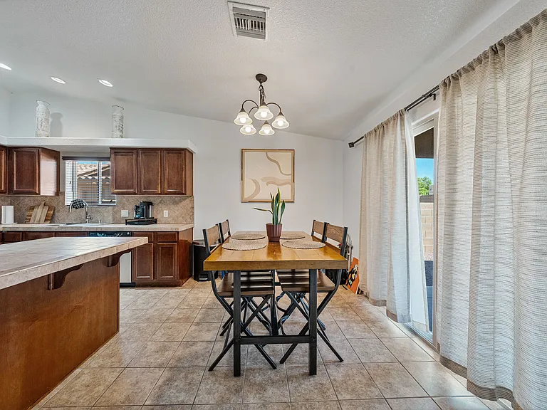 11569 E 24th Ln — Photo 15
