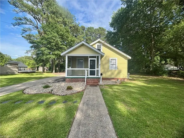 13 Shea St, Portsmouth, VA 23701