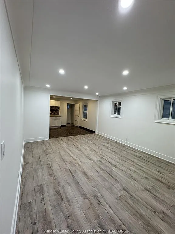 3 bed, $2,400 — Photo 3