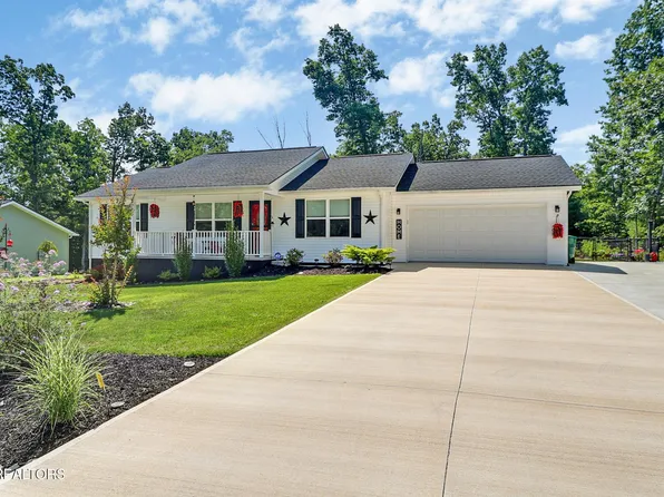 202 Nehasane Ln, Crossville, TN 38572