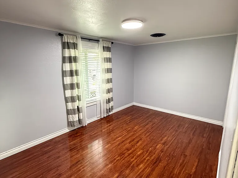 620 S Hartford St — Photo 10
