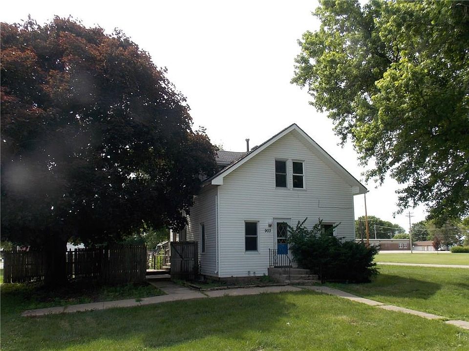 1st image of 603 E D Main St